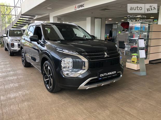 Mitsubishi Outlander 2024