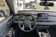 Mitsubishi Outlander Ultimate