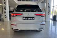 Mitsubishi Outlander Intense