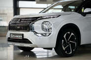 Mitsubishi Outlander Ultimate