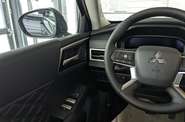 Mitsubishi Outlander - фото 17