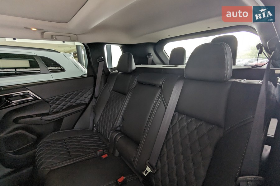 Mitsubishi Outlander - фото 25