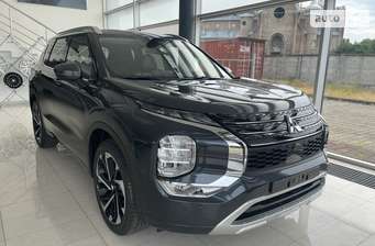 Mitsubishi Outlander 2024 в Луцьк