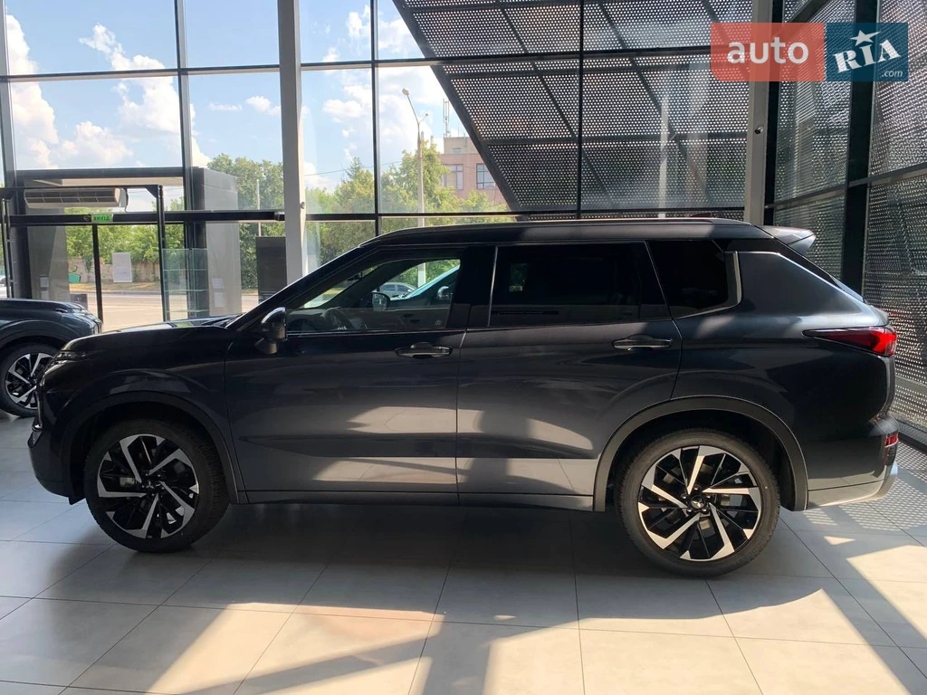 Mitsubishi Outlander Ultimate