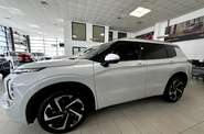Новый Mitsubishi Outlander 2.5 MiVEC CVT (184 к.с.) S-AWC Ultimate 2024 автосалона АДІС-МОТОР - фото 1