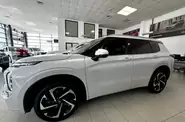 Mitsubishi Outlander Mitsubishi Outlander Ultimate