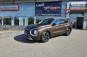Mitsubishi Outlander 2024 Ultimate
