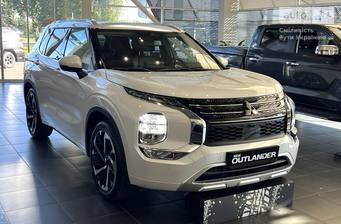 Mitsubishi Outlander 2024 Ultimate