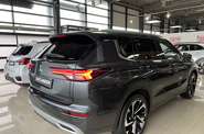 Mitsubishi Outlander Ultimate
