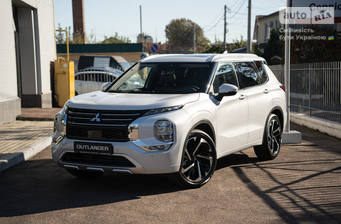 Mitsubishi Outlander 2024 Ultimate