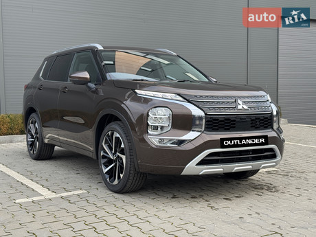 Mitsubishi Outlander 2024