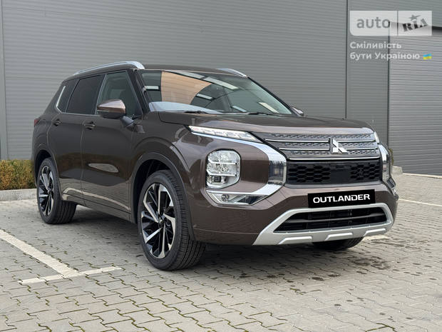 Mitsubishi Outlander 2025