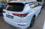 Mitsubishi Outlander Ultimate