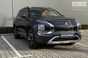 Mitsubishi Outlander 2024 Ultimate