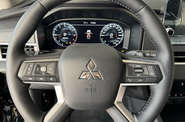 Mitsubishi Outlander Ultimate