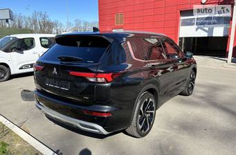 Mitsubishi Outlander 2024 Ultimate