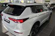 Mitsubishi Outlander - фото 6