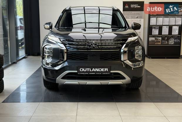 mitsubishi outlander