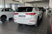 Mitsubishi Outlander Ultimate