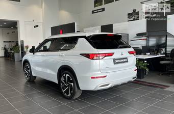 Mitsubishi Outlander 2025 Ultimate