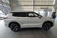 Mitsubishi Outlander Ultimate