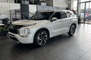 Mitsubishi Outlander Ultimate
