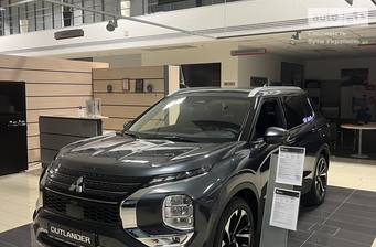 Mitsubishi Outlander 2024 Ultimate
