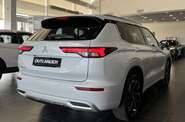 Mitsubishi Outlander Ultimate