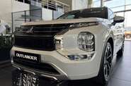 Mitsubishi Outlander Ultimate