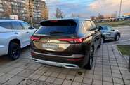 Mitsubishi Outlander Ultimate