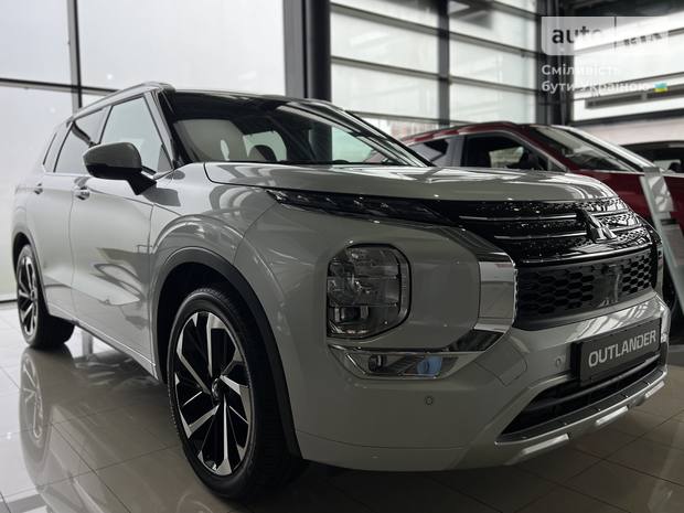 Mitsubishi Outlander 2025