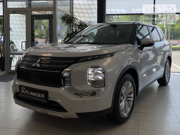 Mitsubishi Outlander 2025