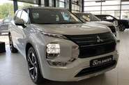 Mitsubishi Outlander - фото 1