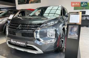 Mitsubishi Outlander 2025 в Хмельницький