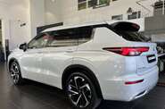 Mitsubishi Outlander Ultimate
