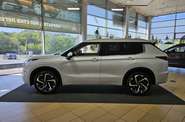 Mitsubishi Outlander Ultimate