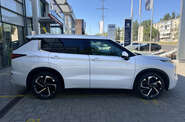 Mitsubishi Outlander Ultimate
