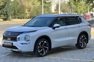 Mitsubishi Outlander Ultimate