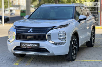 Mitsubishi Outlander 2025 Ultimate