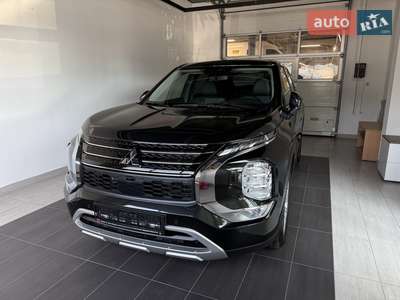 Mitsubishi Outlander 2025 Intense
