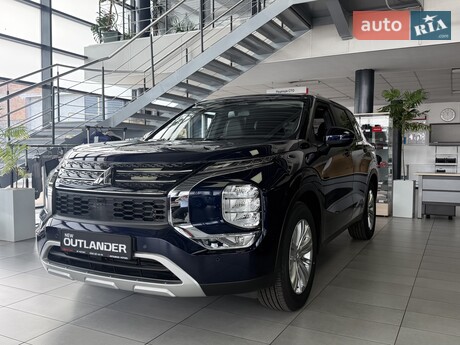 Mitsubishi Outlander 2025