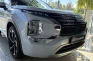 Mitsubishi Outlander Ultimate