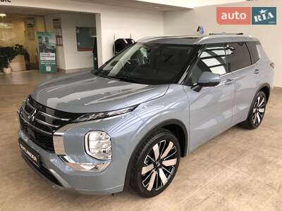 Mitsubishi Outlander 2025 Ultimate
