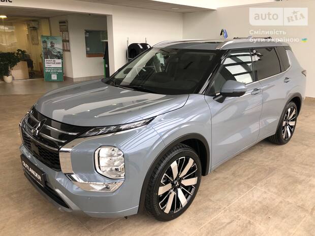 Mitsubishi Outlander 2025