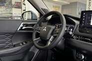 Mitsubishi Outlander Ultimate