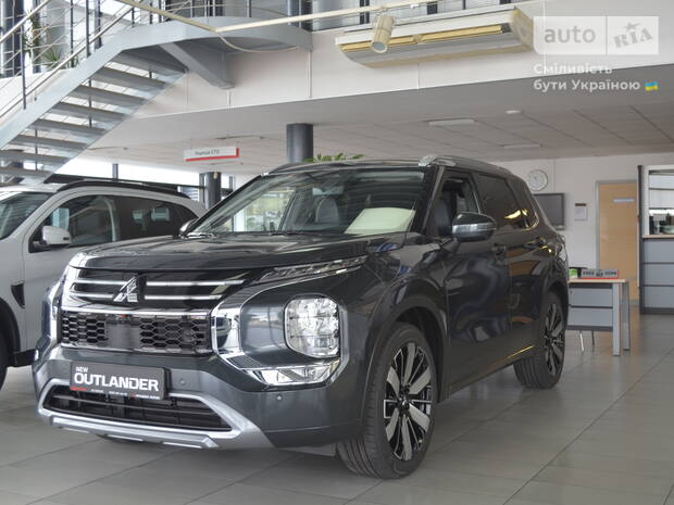 Mitsubishi Outlander 2025