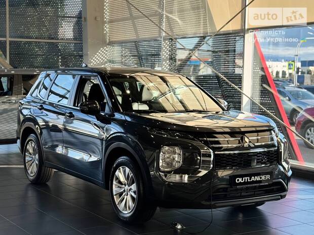 Mitsubishi Outlander 2025