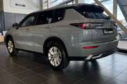 Mitsubishi Outlander Intense