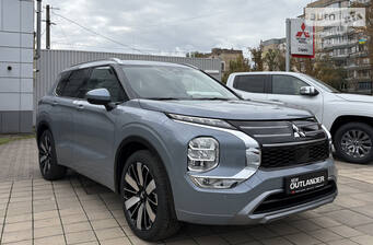 Mitsubishi Outlander 2025 Ultimate