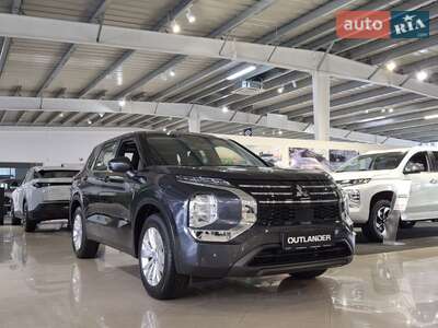 Mitsubishi Outlander 2025 Business